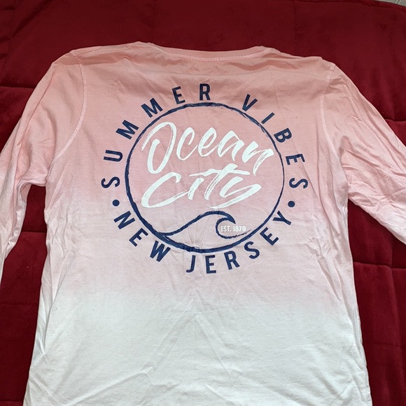 Women’s Long Sleeve - Worn a Few Times - Picture 4 of 4